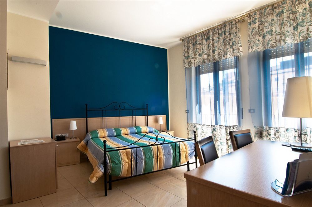 Hotel Residence Empedocle Messina Kültér fotó