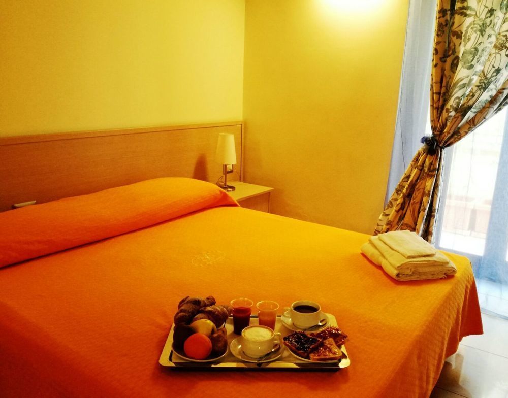 Hotel Residence Empedocle Messina Kültér fotó