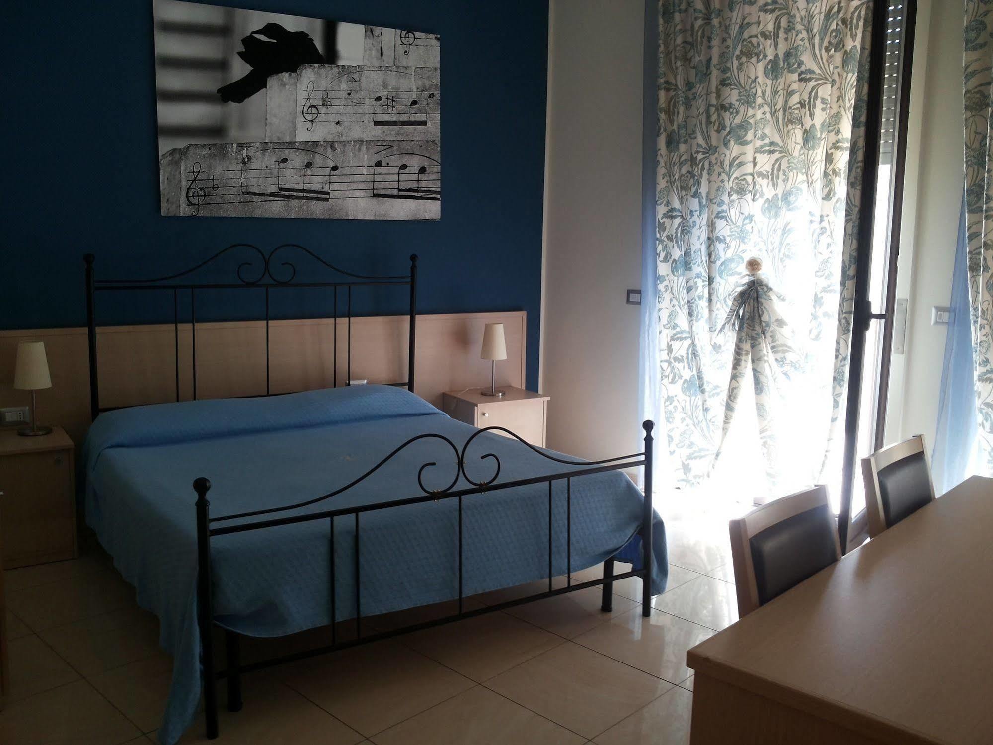Hotel Residence Empedocle Messina Kültér fotó