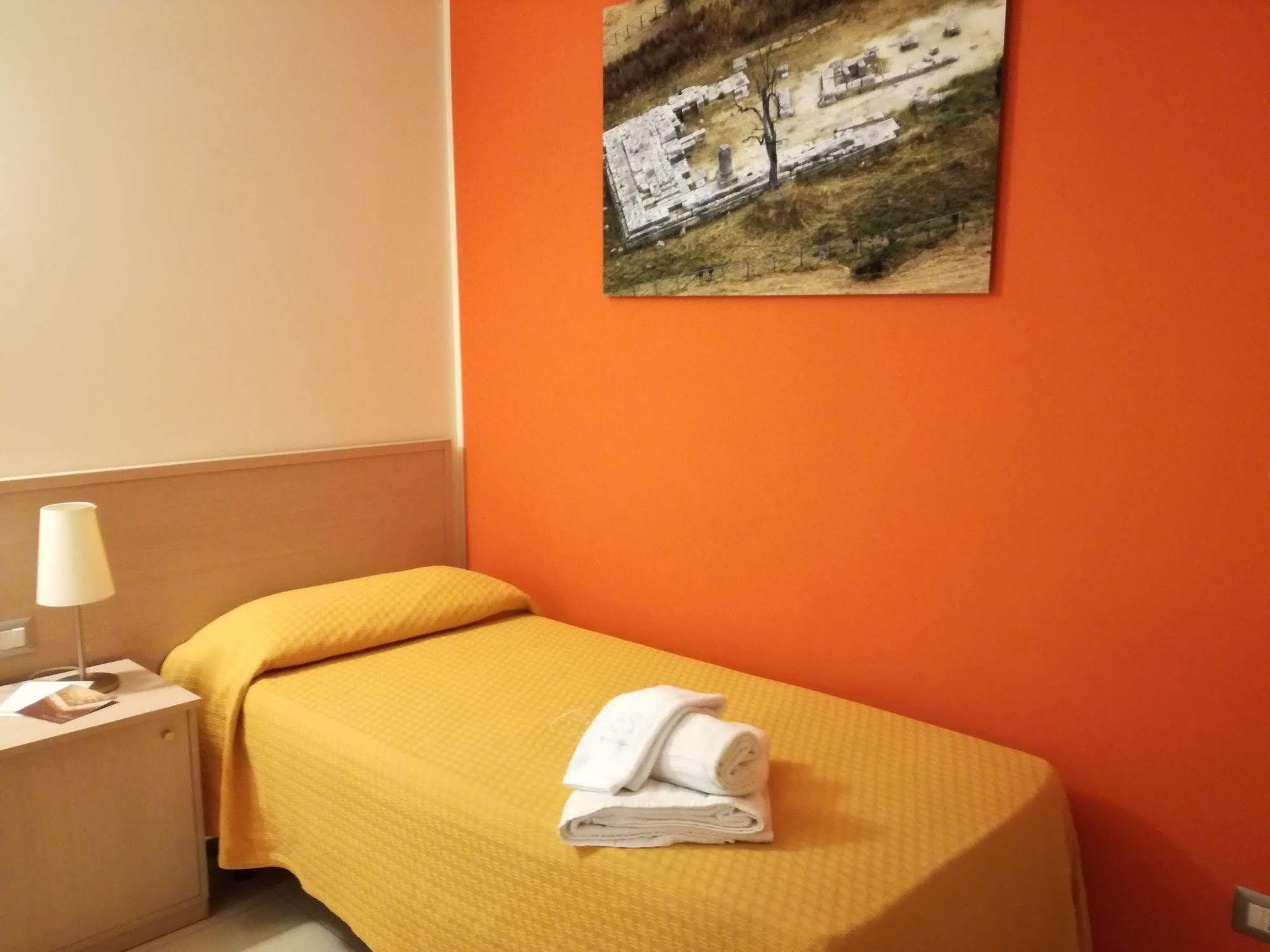 Hotel Residence Empedocle Messina Kültér fotó