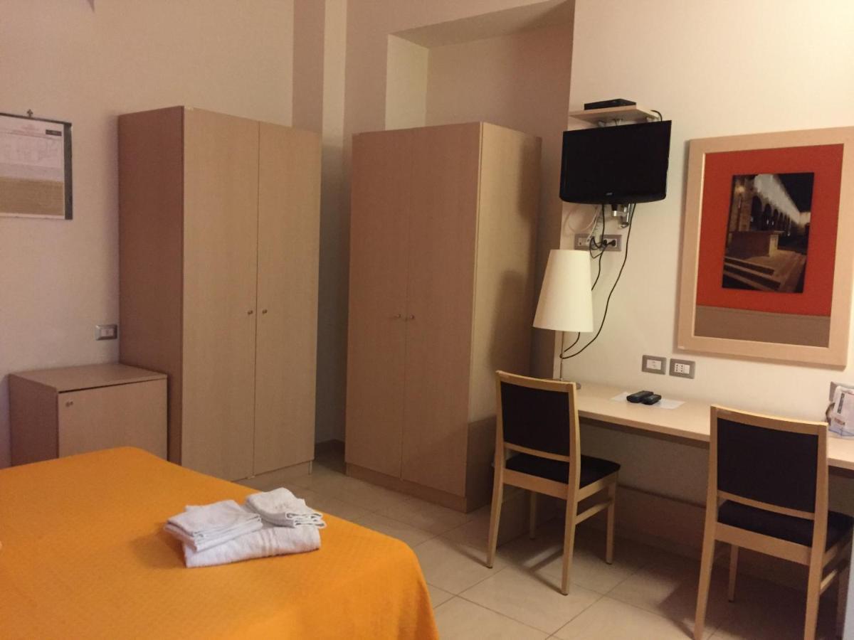Hotel Residence Empedocle Messina Kültér fotó